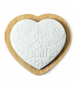 Bewit Destičkový dřevěný difuzér srdce 